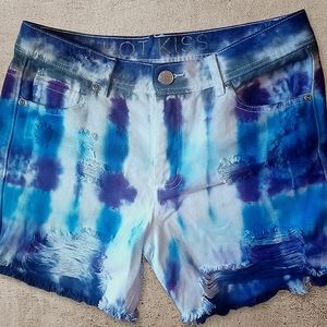 Hot Kiss size 9 White Tie Dye blue and purple Jean shorts